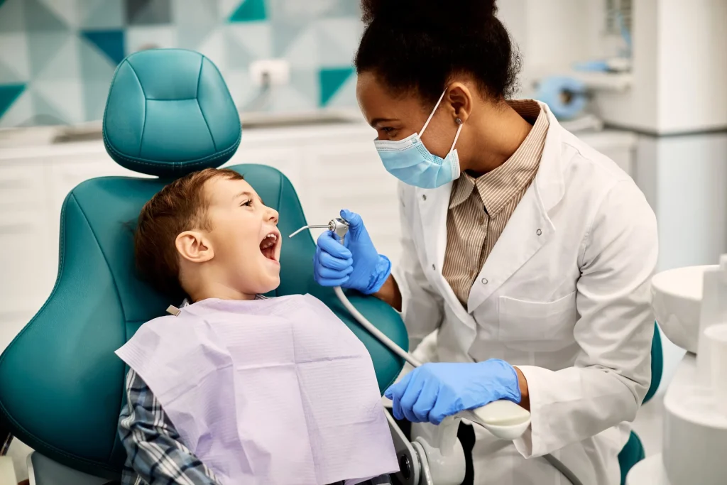 bambino dentista